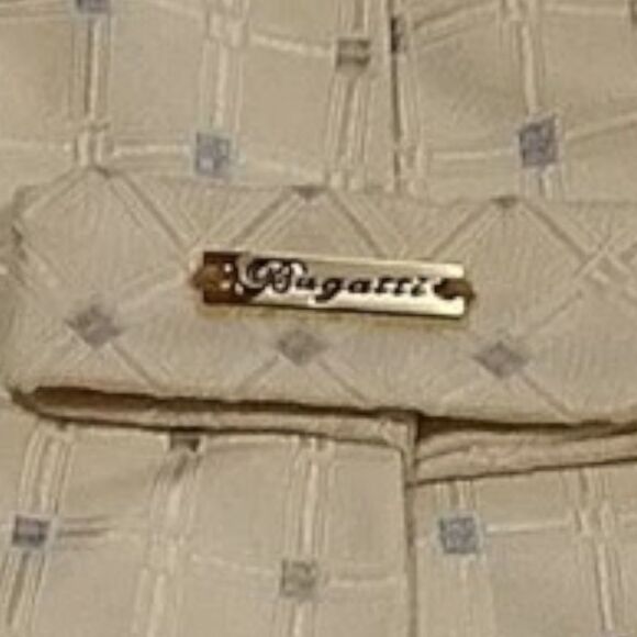 Bugatti White Blue Gray Check Pattern Designer Men's Necktie Tie 100% Silk - Picture 4 of 5